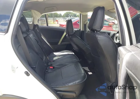 2015 Toyota Rav4 Le z USA, uszkodzony, nr VIN JTMBFREV4FD175093